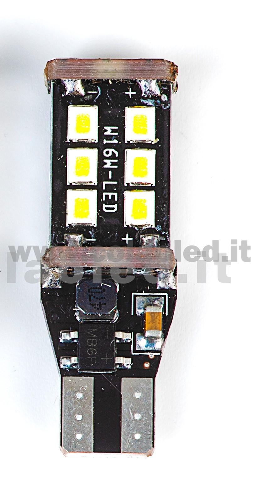 T15 LED 12V 24V CANBUS 1 LAMPADINA MODELLO 15 SMD 3535 BIANCO